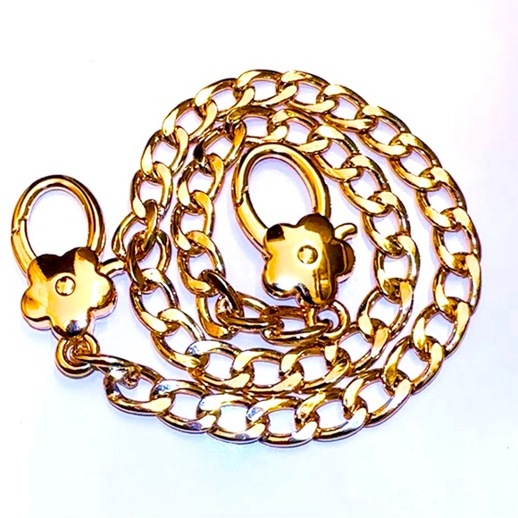 16” Flower Chain Bag Strap- Gold - Picture 4 of 4